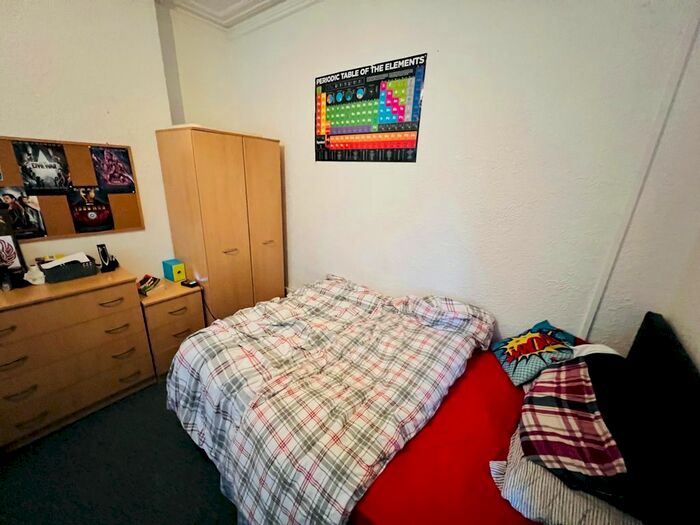 4 Bedroom Terraced House To Rent In Malefant Street, Cardiff CF24