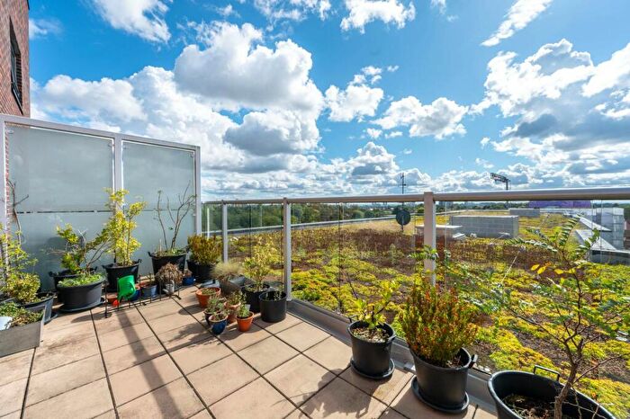 3 Bedroom Flat To Rent In Williams Way, Sudbury, Wembley, HA0