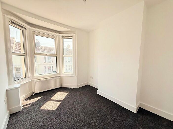 3 Bedroom Terraced House For Sale In Westbourne Street, Hove, BN3