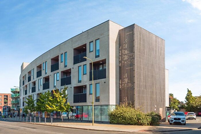 1 Bedroom Flat For Sale In Barns Road, Oxford, Oxfordshire, OX4