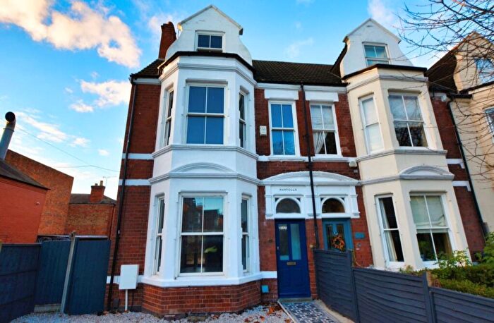 4 Bedroom End Of Terrace House To Rent In Aylestone Road, Leicester, LE2