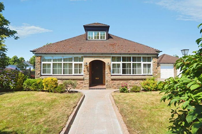 3 Bedroom Bungalow For Sale In Abbey Lane, Sheffield, S8