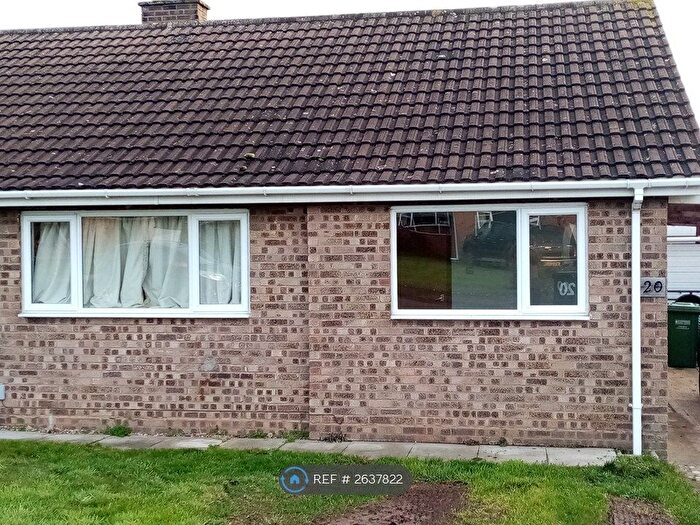 2 Bedroom Bungalow To Rent In Merrybrook, Evesham, WR11