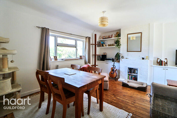 2 Bedroom Maisonette For Sale In Birtley Road, Guildford, GU5