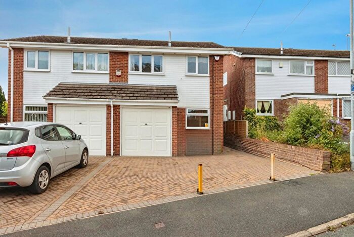 3 Bedroom Semi-Detached House For Sale In Haldane Crescent, Wakefield, West Yorkshire, WF1