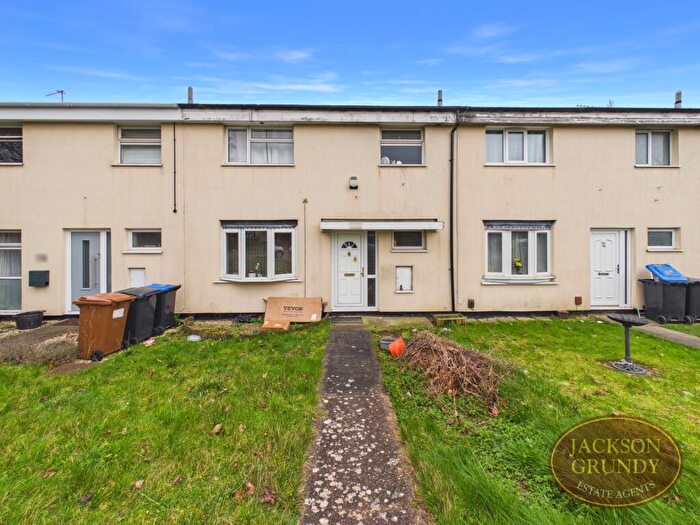 3 Bedroom Terraced House For Sale In Stockmead Road, Standens Barn, NN3