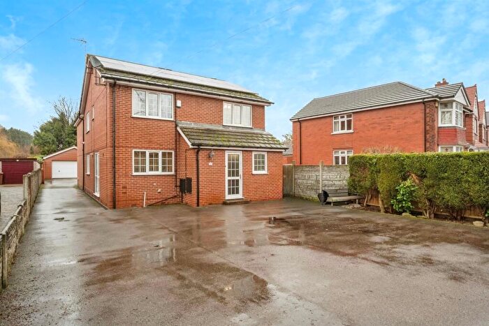 6 Bedroom Detached House For Sale In High Street Thurnscoe, Rotherham, S63