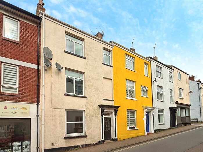 3 Bedroom Maisonette To Rent In Albion Street, Exmouth, Devon, EX8