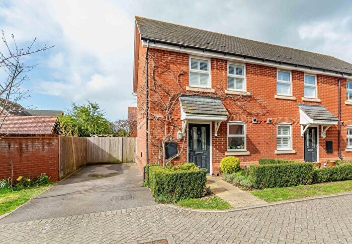 2 Bedroom Semi Detached House For Sale In Sackville Gardens, Barnham, PO22
