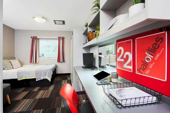 1 Bedroom Flat To Rent In Students - Lawrence House, Clarendon Street, Nottingham, NG1