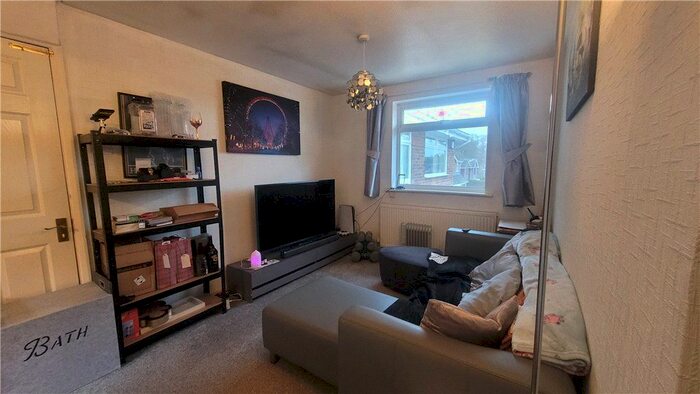 1 Bedroom Maisonette To Rent In Lockton Chase, Ascot, SL5
