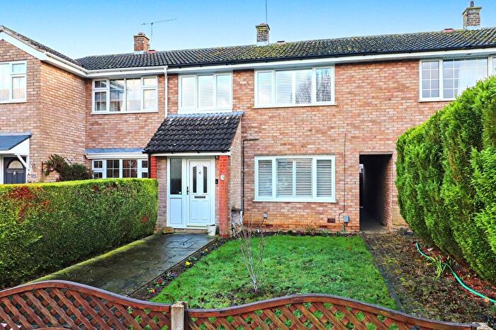 3 Bedroom Terraced House For Sale In Wellington Road, Stevenage, Hertfordshire, SG2