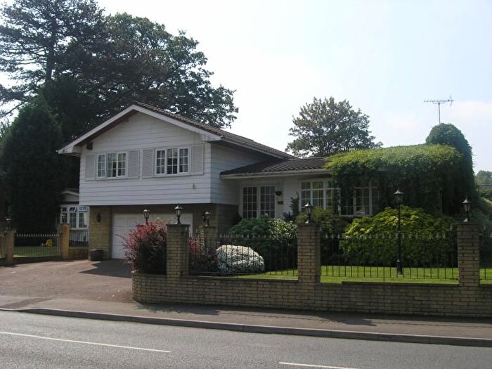 5 Bedroom Detached House For Sale In Milbourne Lane, Esher, KT10