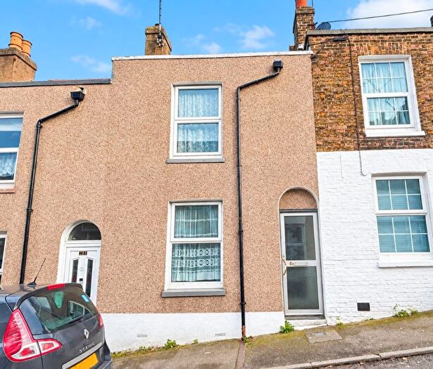 2 Bedroom Terraced House For Sale In Alexandra Road, Ramsgate, CT11