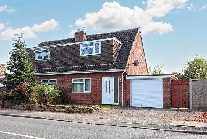 2 Bedroom Property To Rent In Wymans Lane, Swindon Village, Cheltenham, GL51