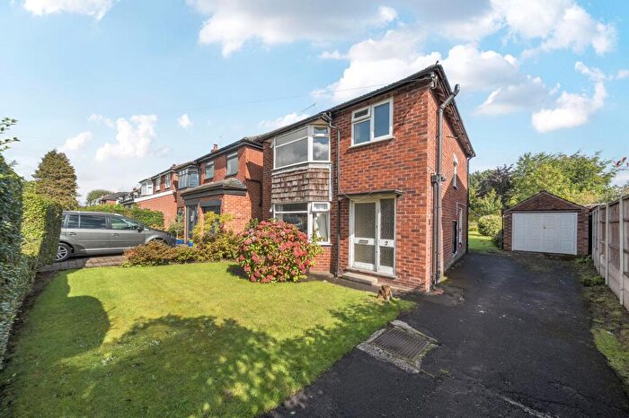 3 Bedroom Detached House For Sale In Rostherne Road, Wilmslow, SK9