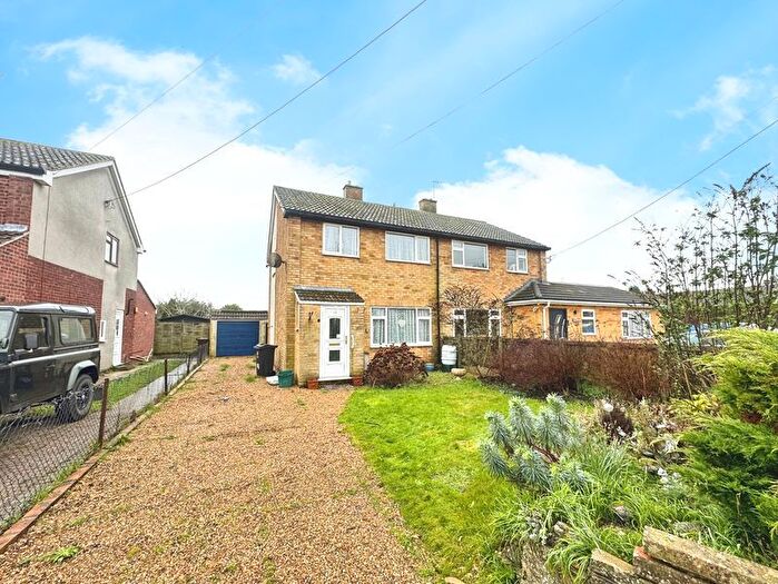 3 Bedroom Semi-detached House For Sale In Wivenhoe Road, Alresford, CO7