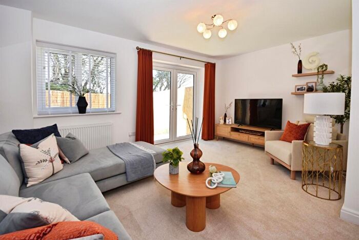 4 Bedroom Semi Detached House For Sale In Prospect Terrace, Colyton, EX24