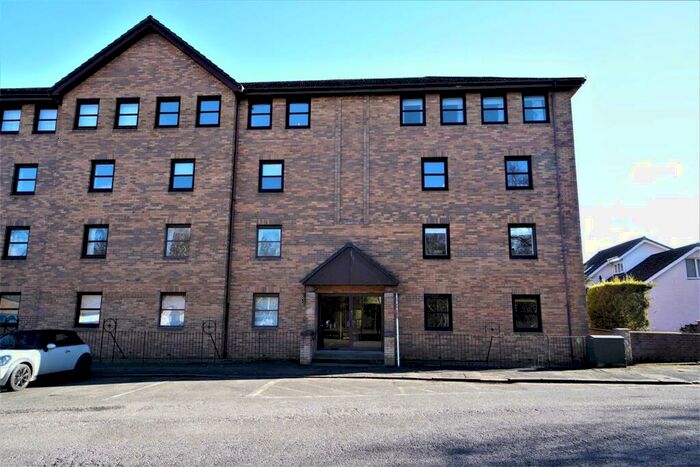 2 Bedroom Flat To Rent In Alexandra Avenue, Lenzie, G66