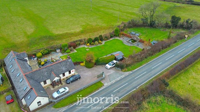 3 Bedroom Cottage For Sale In Blaenffoss, Boncath, SA37