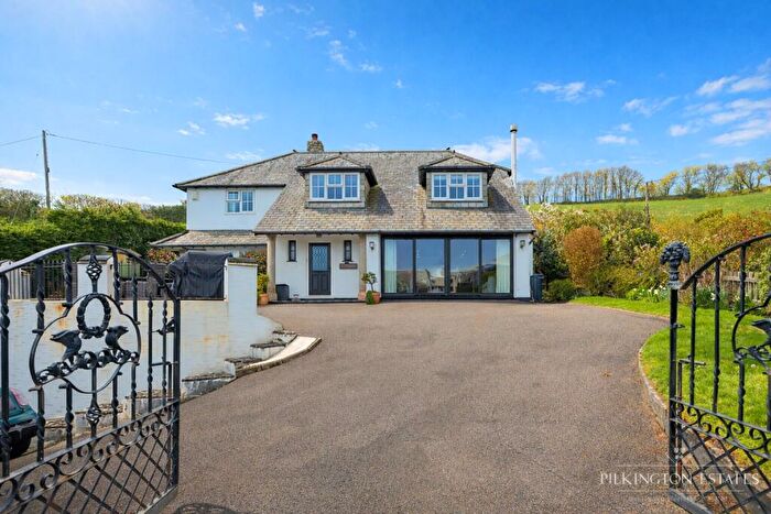 4 Bedroom Detached House For Sale In Kellow, Looe, Cornwall, PL13