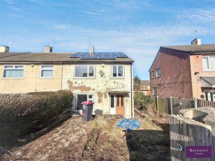 3 Bedroom Semi Detached House For Sale In Ash Grove, Rawmarsh, Rotherham, S62