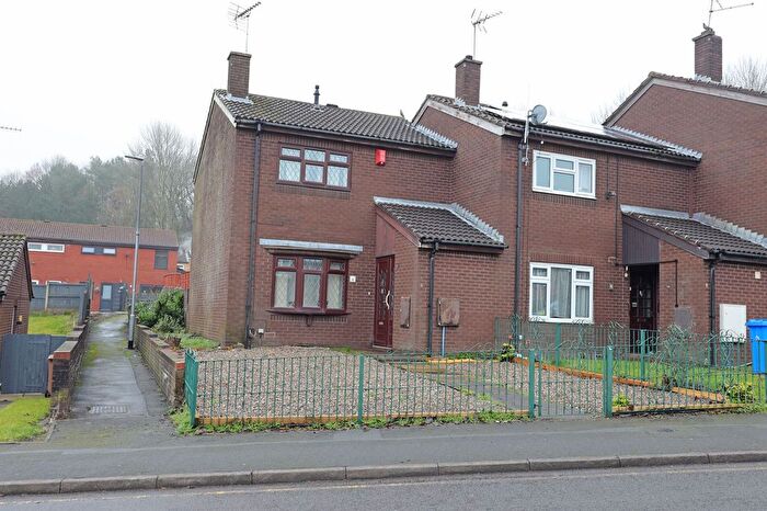 2 Bedroom Semi Detached House For Sale In Flintsham Grove, Hanley, ST1