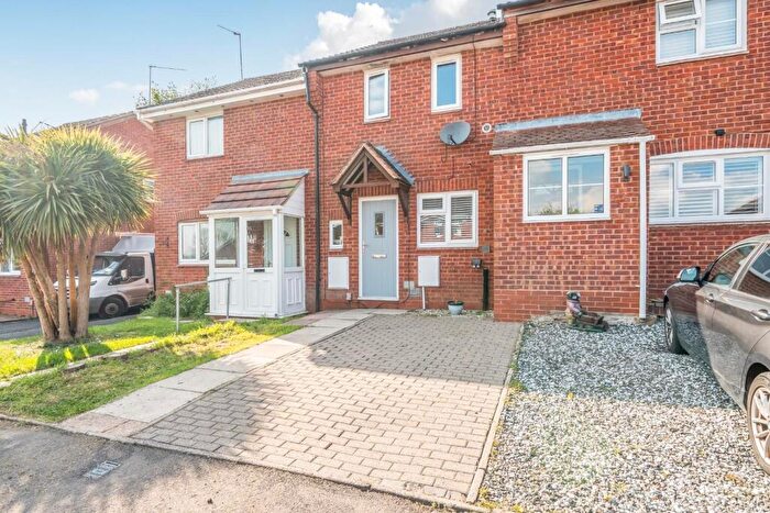 2 Bedroom House For Sale In Tidbury Close, Redditch, B97