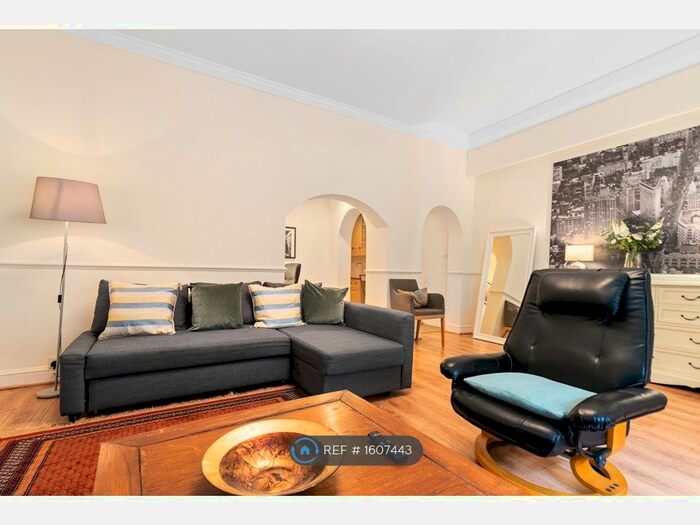 3 Bedroom Flat To Rent In Linden Gardens, London, W2