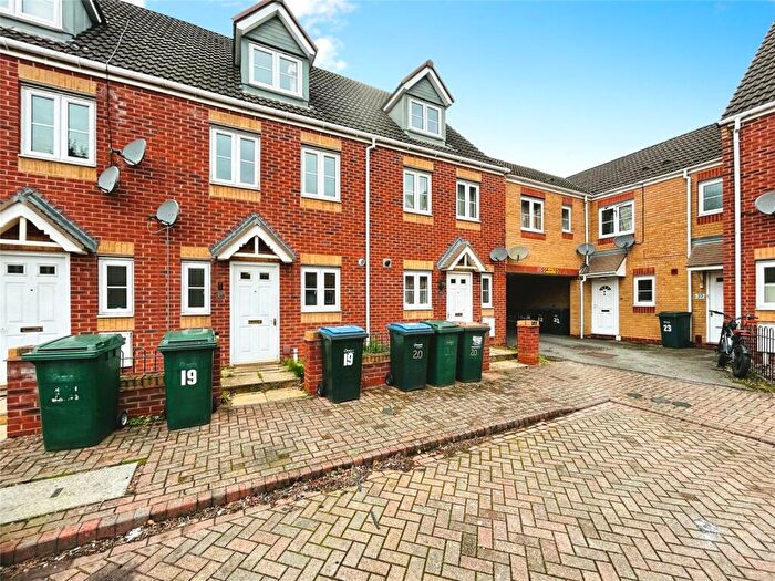 3 Bedroom Terraced House For Sale In Cobb Close, Stoke, Coventry, West Midlands, CV2