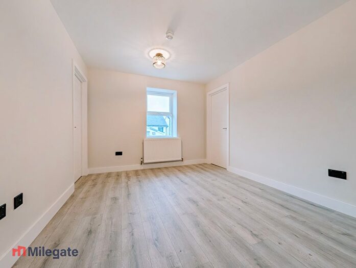 1 Bedroom Flat To Rent In Victoria Road, Sevenoaks, TN13