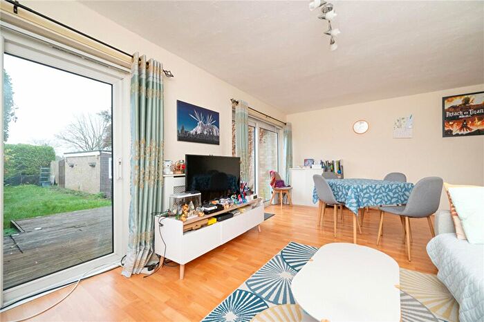 3 Bedroom Terraced House For Sale In Whitecroft, St. Albans, Hertfordshire, AL1