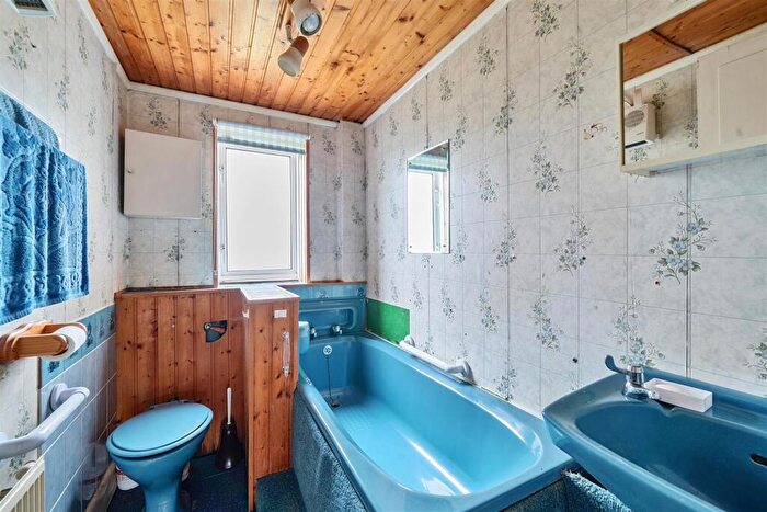 2 Bedroom Bungalow For Sale In Glebe Road, Lytchett Matravers, Poole, BH16