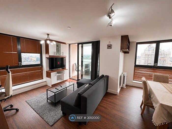2 Bedroom Flat To Rent In Connaught Heights, London, E16