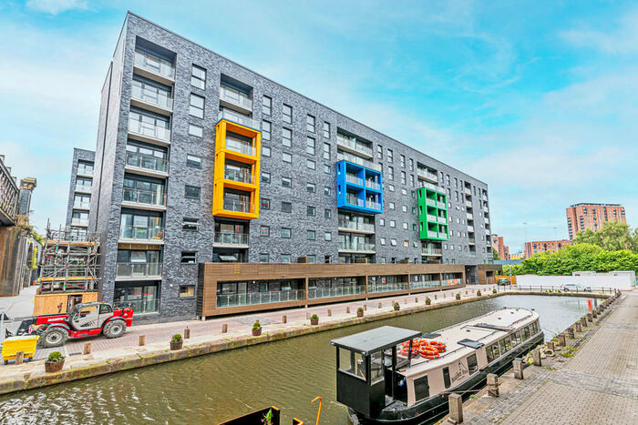 2 Bedroom Apartment To Rent In Potato Wharf, Castlefield, M3