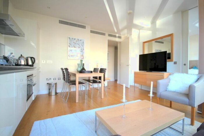 1 Bedroom Flat To Rent In Hepworth Court, Gatliff Road, Grosvenor Waterside, SW1W