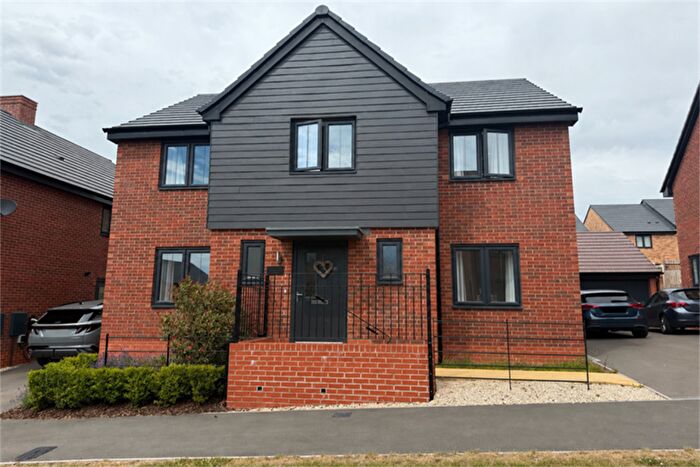 4 Bedroom Detached House To Rent In Bedroom Detached House In Vicar Wood Way, Derby, DE22