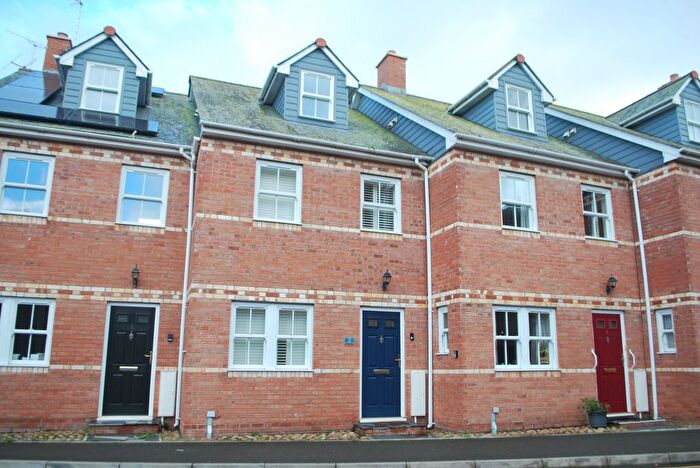 3 Bedroom Terraced House To Rent In South Street, Exmouth, EX8