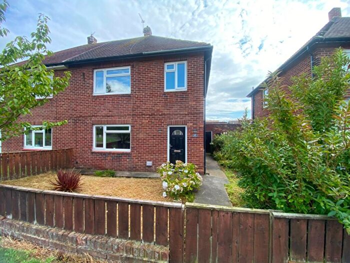 3 Bedroom Semi-Detached House For Sale In Bonnivard Gardens, Seghill, Cramlington, NE23