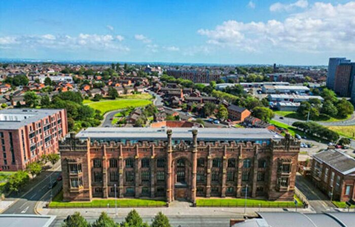 1 Bedroom Flat For Sale In Shaw Street, The Collegiate, L6