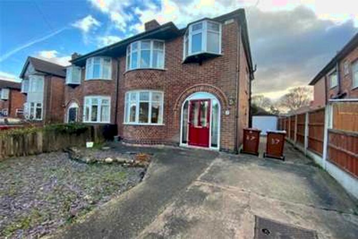 3 Bedroom House To Rent In Russell Avenue, Wollaton, NG8