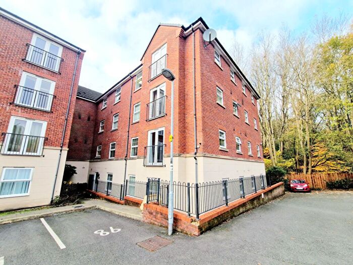 2 Bedroom Apartment To Rent In Stonemere Drive, Radcliffe, M26