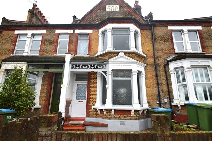 4 Bedroom Terraced House For Sale In Plumstead Common Road, London, SE18