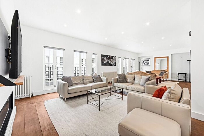 5 Bedroom Terraced House To Rent In Eaton Mews North, Belgravia, SW1X