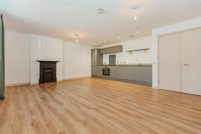 1 Bedroom Flat To Rent In Guild Heritage House, Braggs Lane, Bristol, BS2