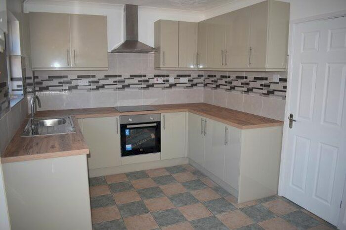 2 Bedroom Property To Rent In Gathen Close, Llanelli, SA15