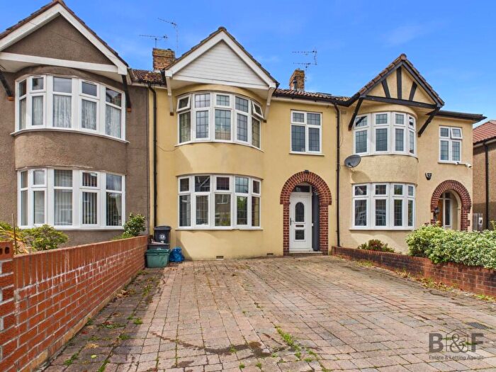 4 Bedroom Terraced House For Sale In Dalkeith Avenue, Kingswood, BS15