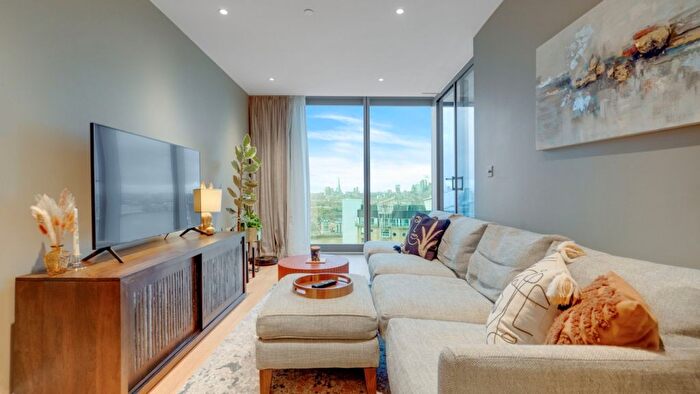 1 Bedroom Flat For Sale In London, London, E14