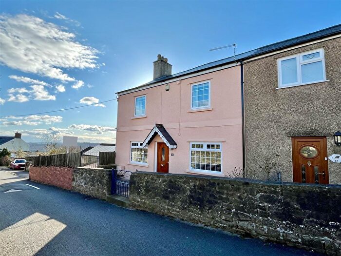 2 Bedroom Semi-Detached House For Sale In Heywood Road, Cinderford, GL14