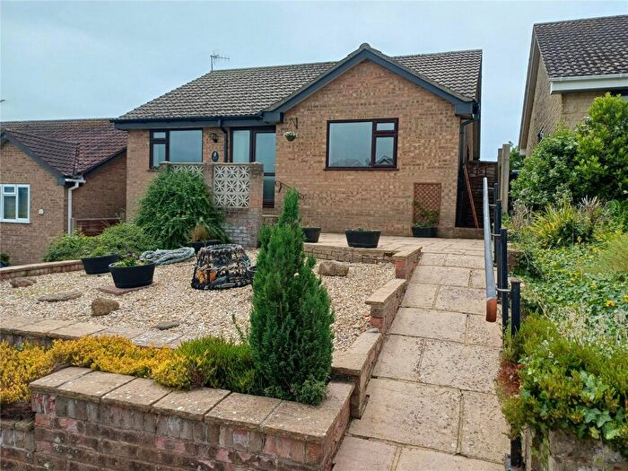 3 Bedroom Bungalow For Sale In Elizabeth Avenue, Bridport, Dorset, DT6